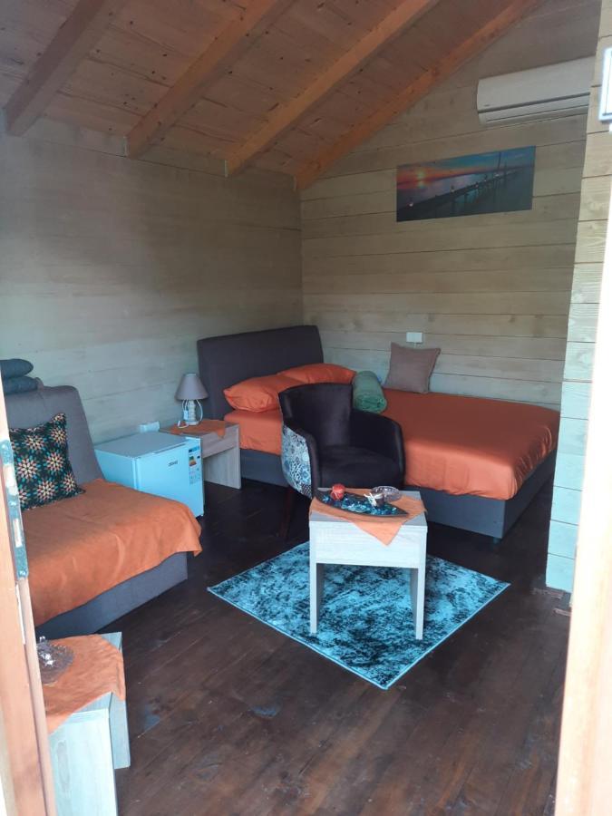 Mali Raj Apartmani Cetinje Eksteriør bilde